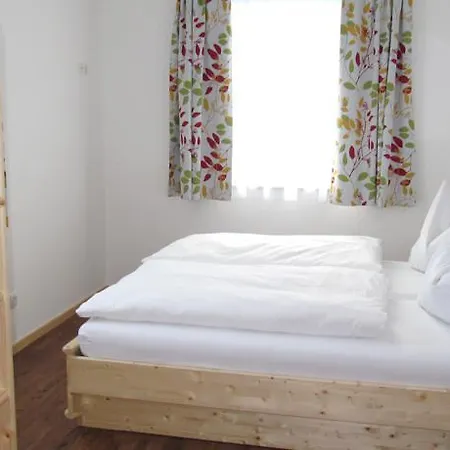 Alojamento de Acomodação e Pequeno-almoço Haus Ofner Am Kreischberg 3*